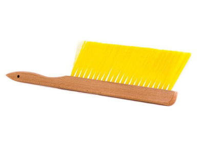 Bee brush